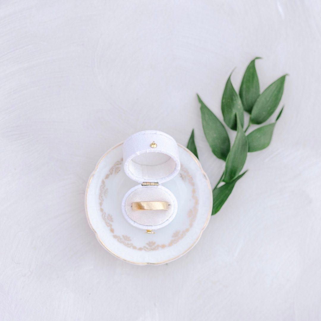 Oval Heritage Petite Box image 6