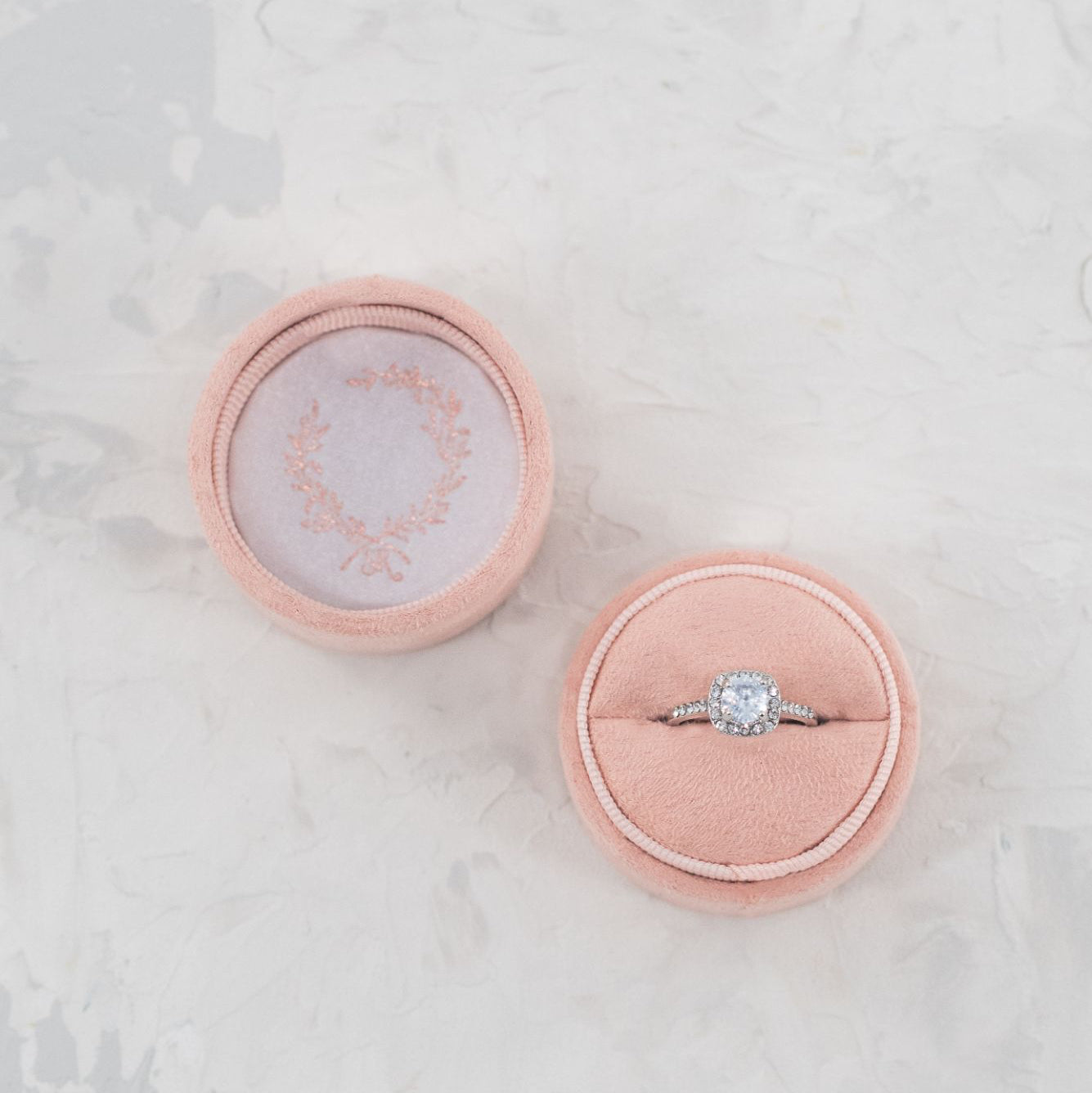 Circle Suede Ring Box - Parisian Blush Light Pink image