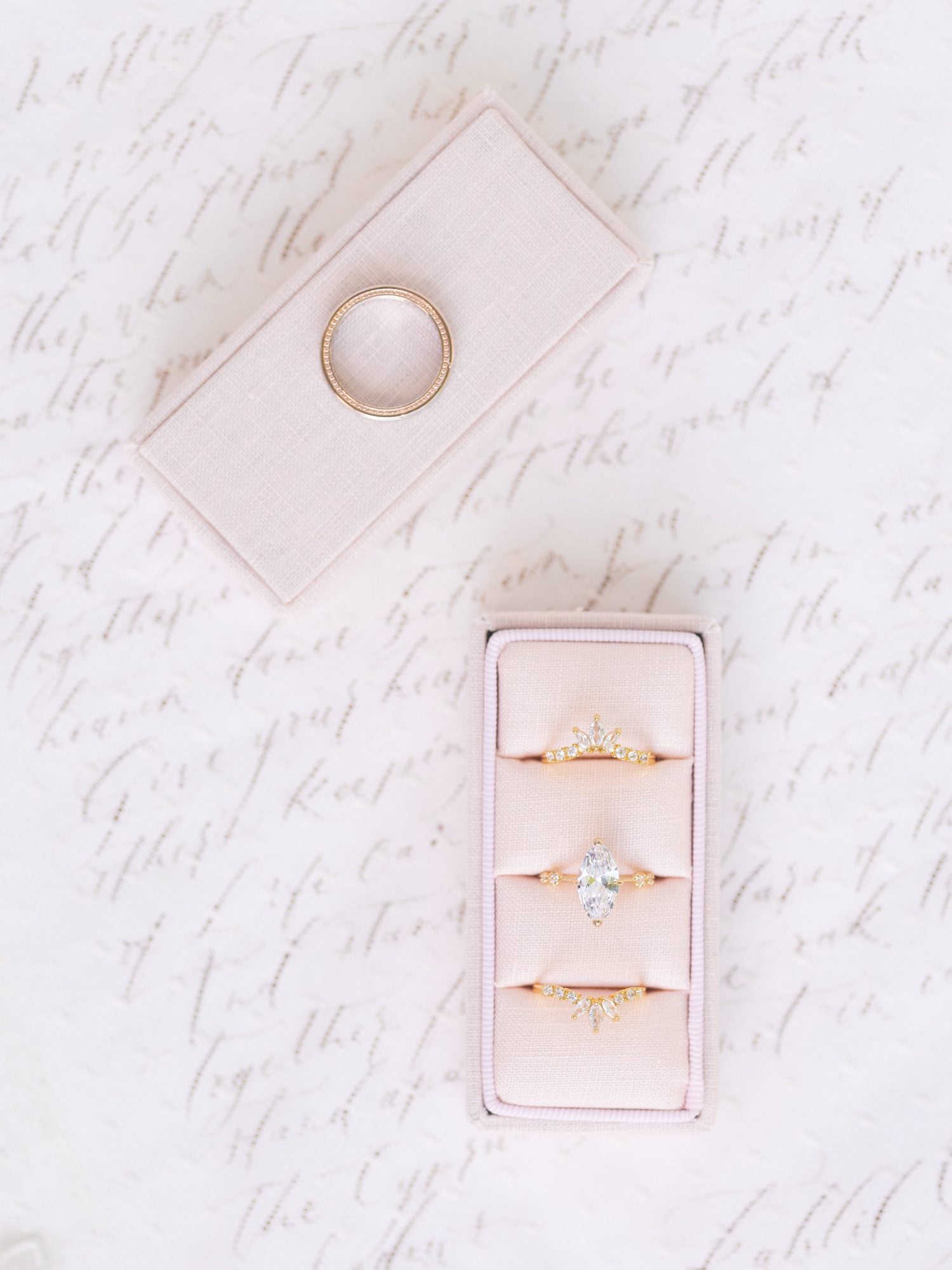 Rectangle Heritage Collection - Triple Slot - Touch of Blush Linen image