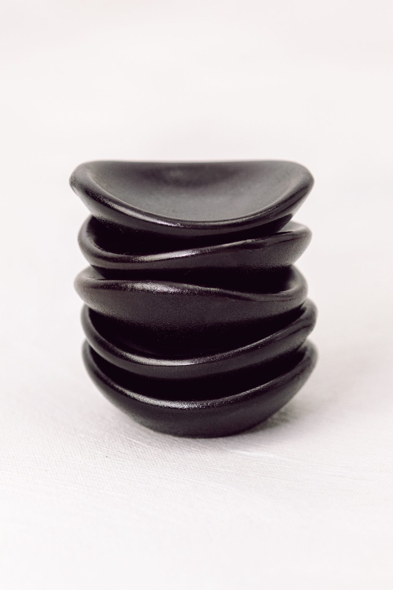 Petite Ring Dishes - Onyx image