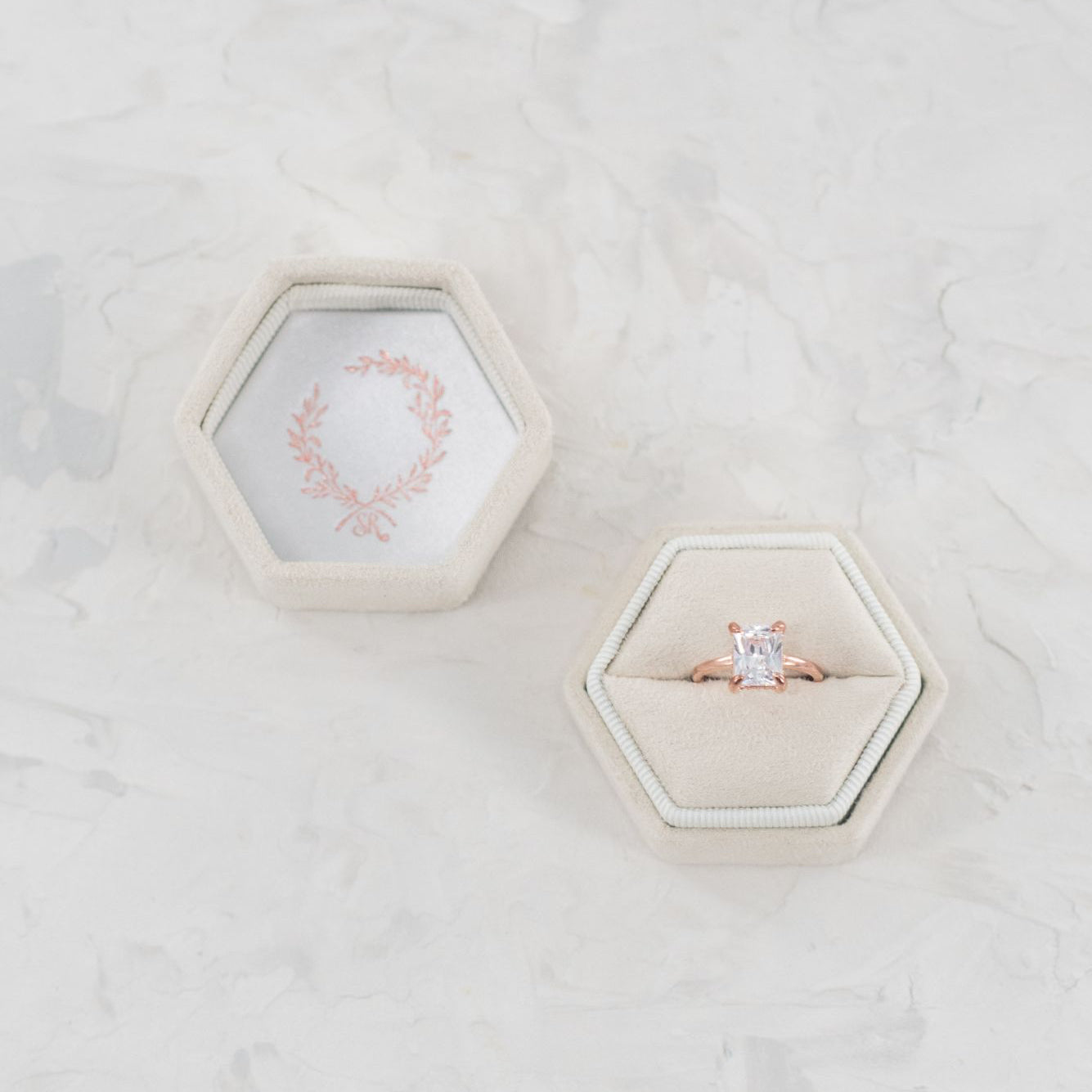 Hexagon Suede Ring Box - Vanilla Latte image