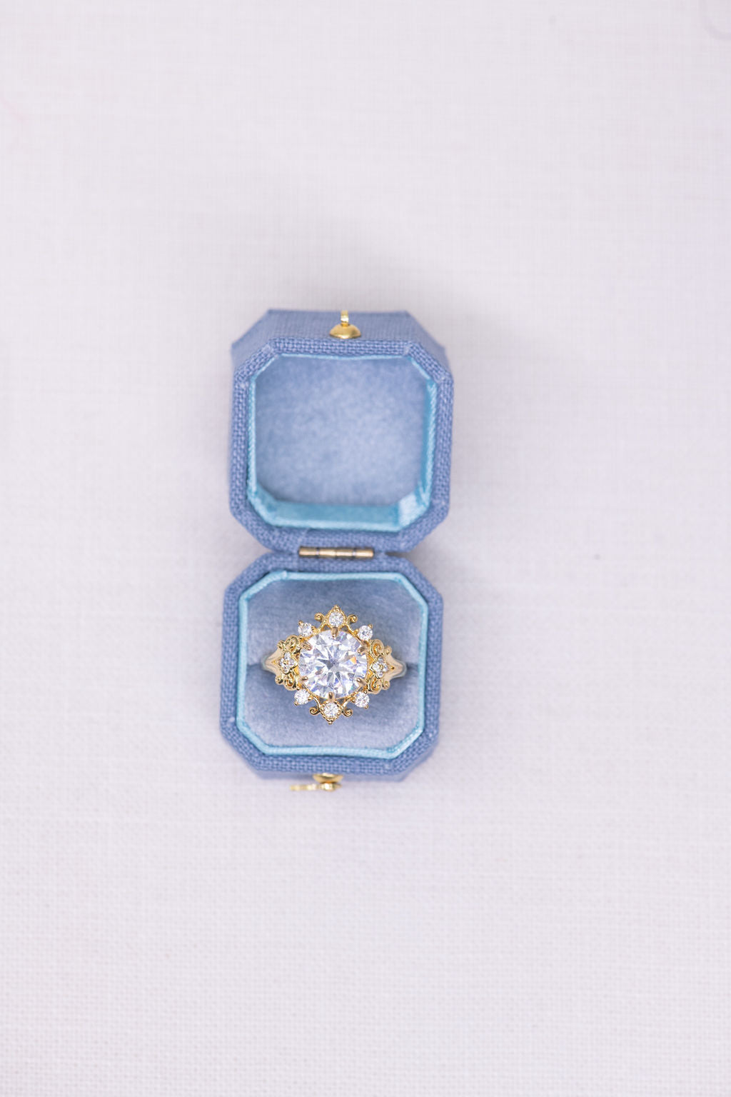 Mini Bevelled Edge Heritage Petite Box