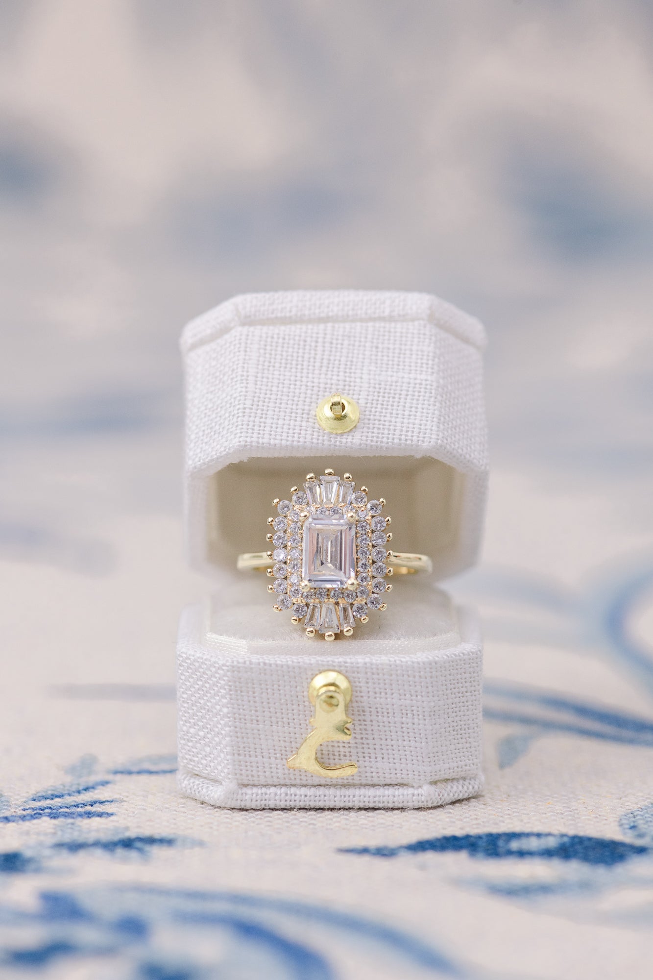 Mini Bevelled Edge Heritage Petite Box