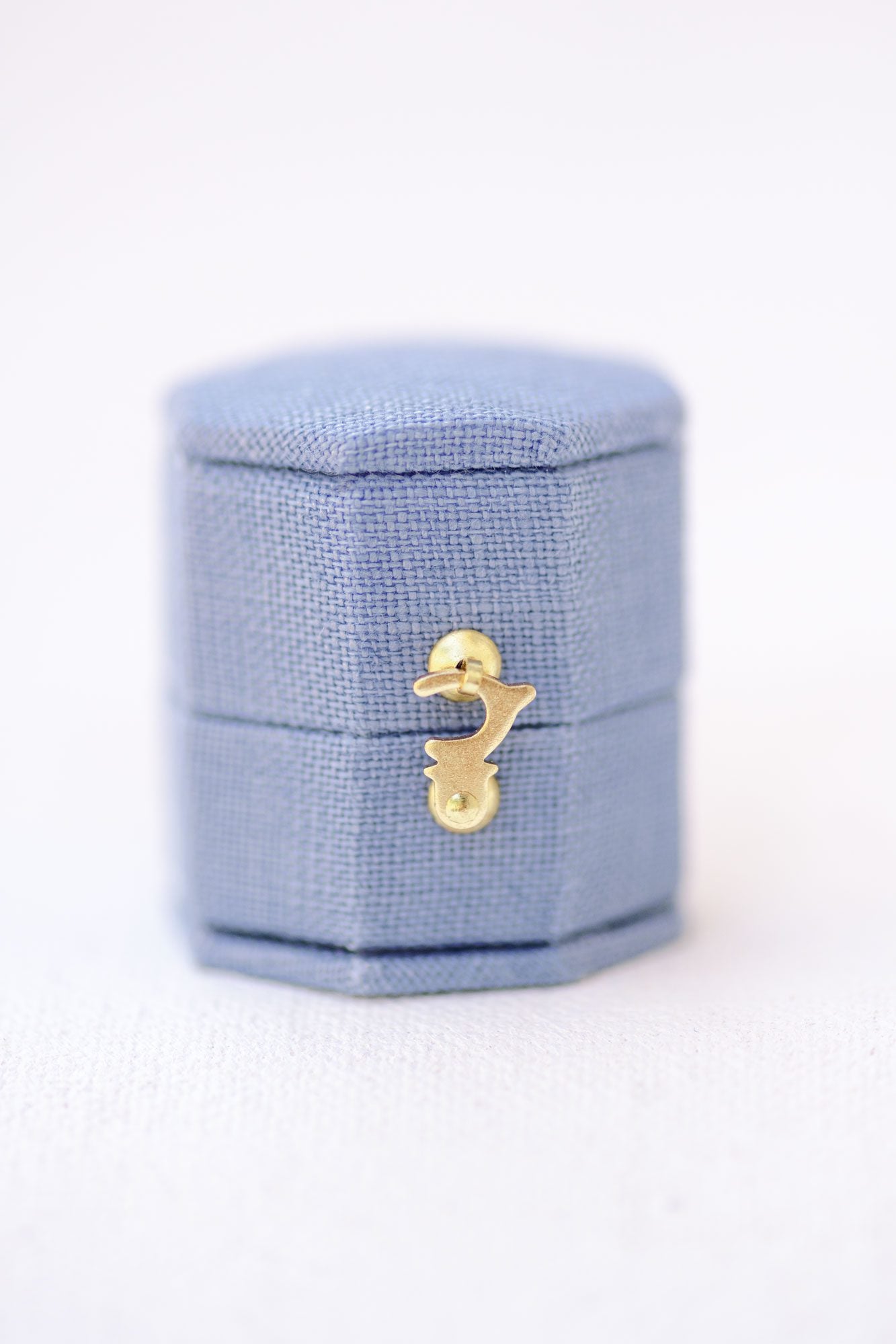 Mini Octogon Heritage Petite Box - Periwinkle Linen image